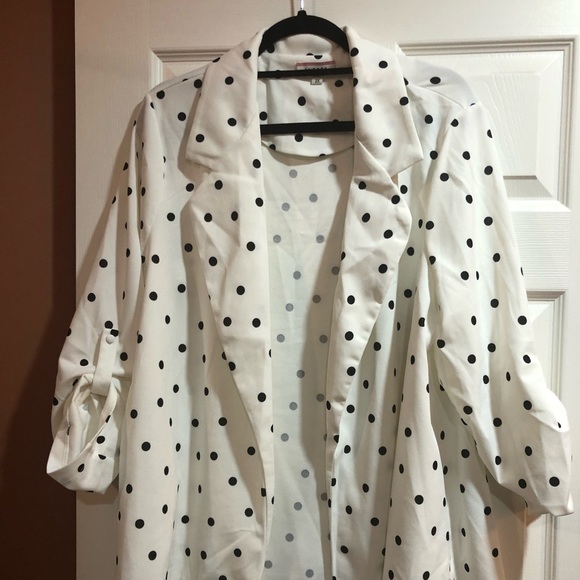 Andree by Unit Blazer White with Black Polka Dots 2X NWOT - Picture 2 of 7